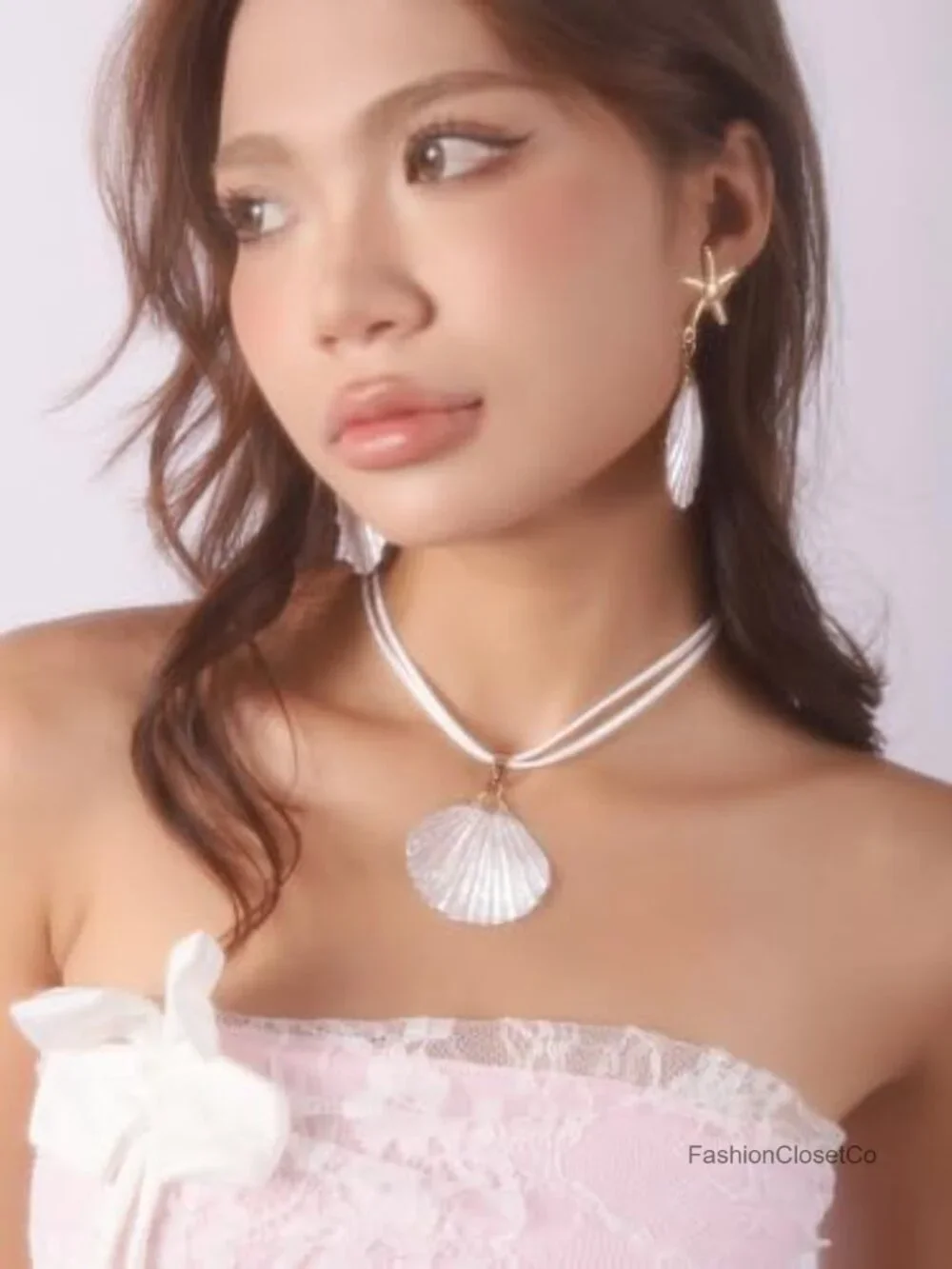 Chunky White Seashell Cord Necklace with Lobster Clasp